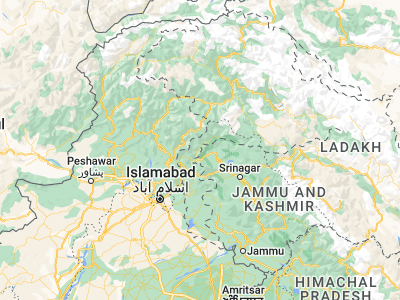 Map showing location of Athmuqam (34.57173, 73.89724)