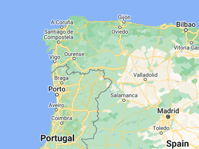 Map showing location of Bragança (41.80582, -6.75719)