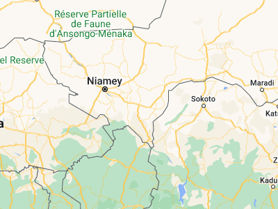 Map showing location of Dosso (13.049, 3.1937)