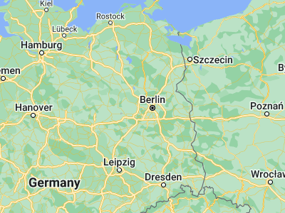 Map showing location of Falkensee (52.56014, 13.0927)