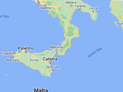 Map showing location of Gioia Tauro (38.42397, 15.899)