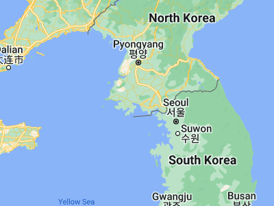 Map showing location of Haeju (38.04056, 125.71472)