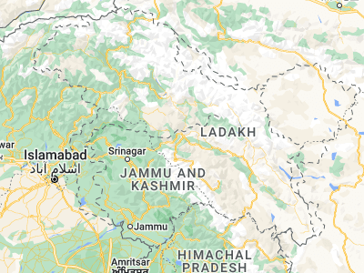 Map showing location of Kargil (34.55764, 76.12622)