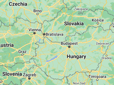 Map showing location of Komárom (47.74318, 18.11913)