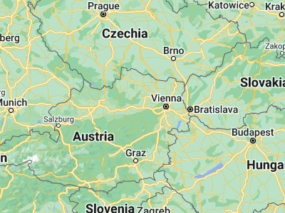 Map showing location of Sankt Pölten (48.2, 15.63333)
