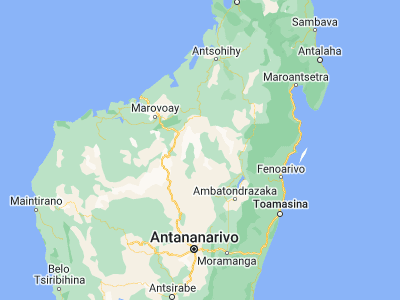 Map showing location of Tsaratanana (-16.79706, 47.65165)