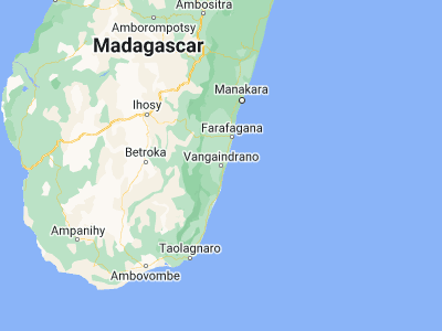 Map showing location of Vangaindrano (-23.35, 47.6)