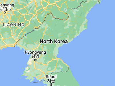Map showing location of Yŏnggwang-ŭp (40.01833, 127.45472)